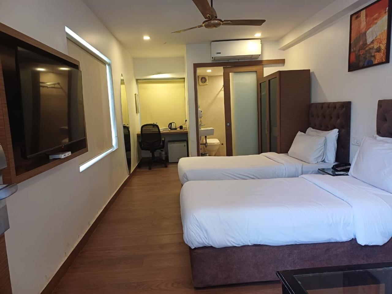 Hotel Marina Inn Egmore Chennai Exterior photo
